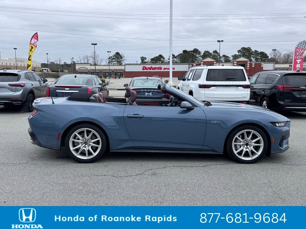 Used 2024 Ford Mustang GT Premium image 40