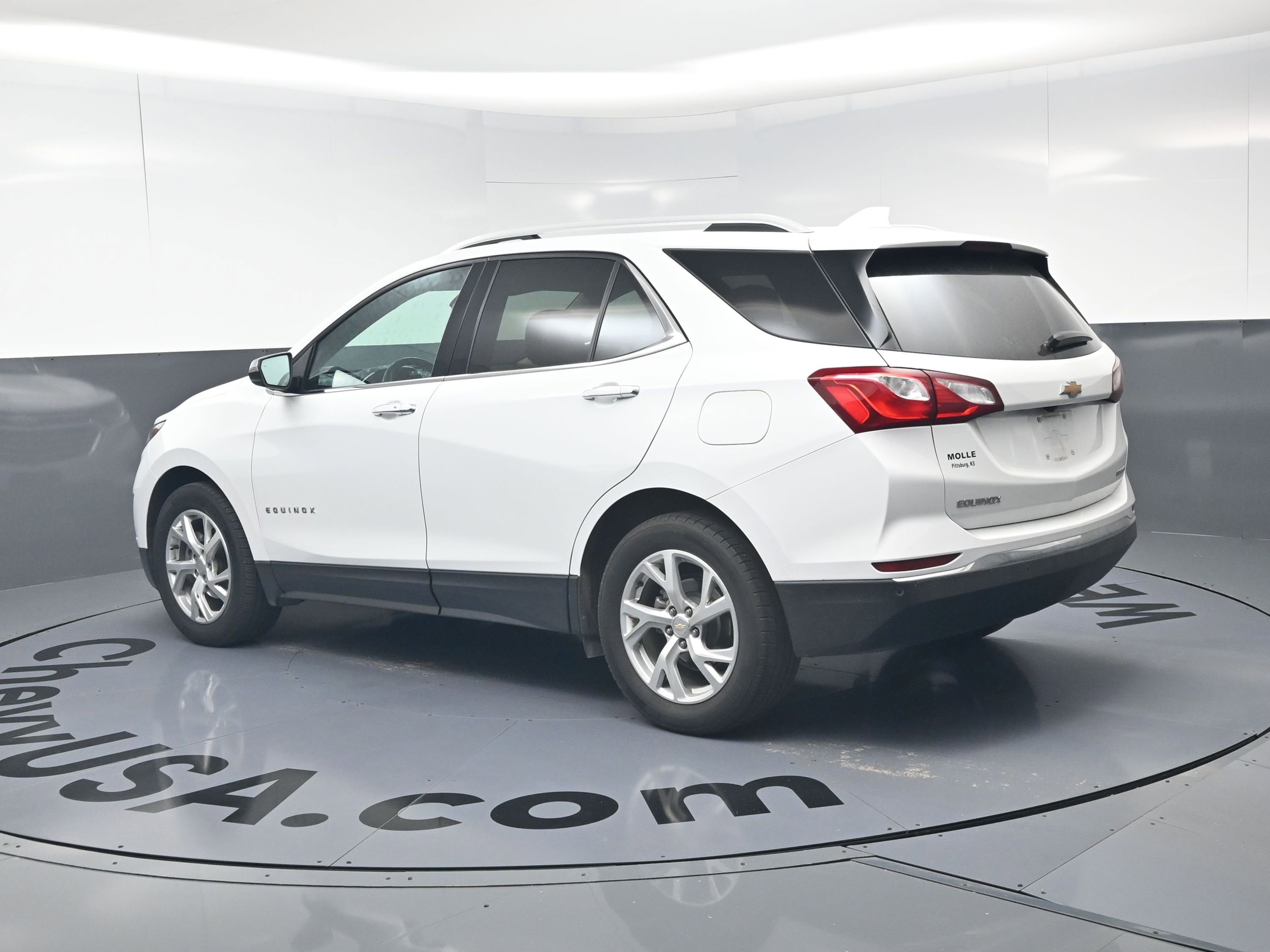 Used 2021 Chevrolet Equinox Premier FWD image 19
