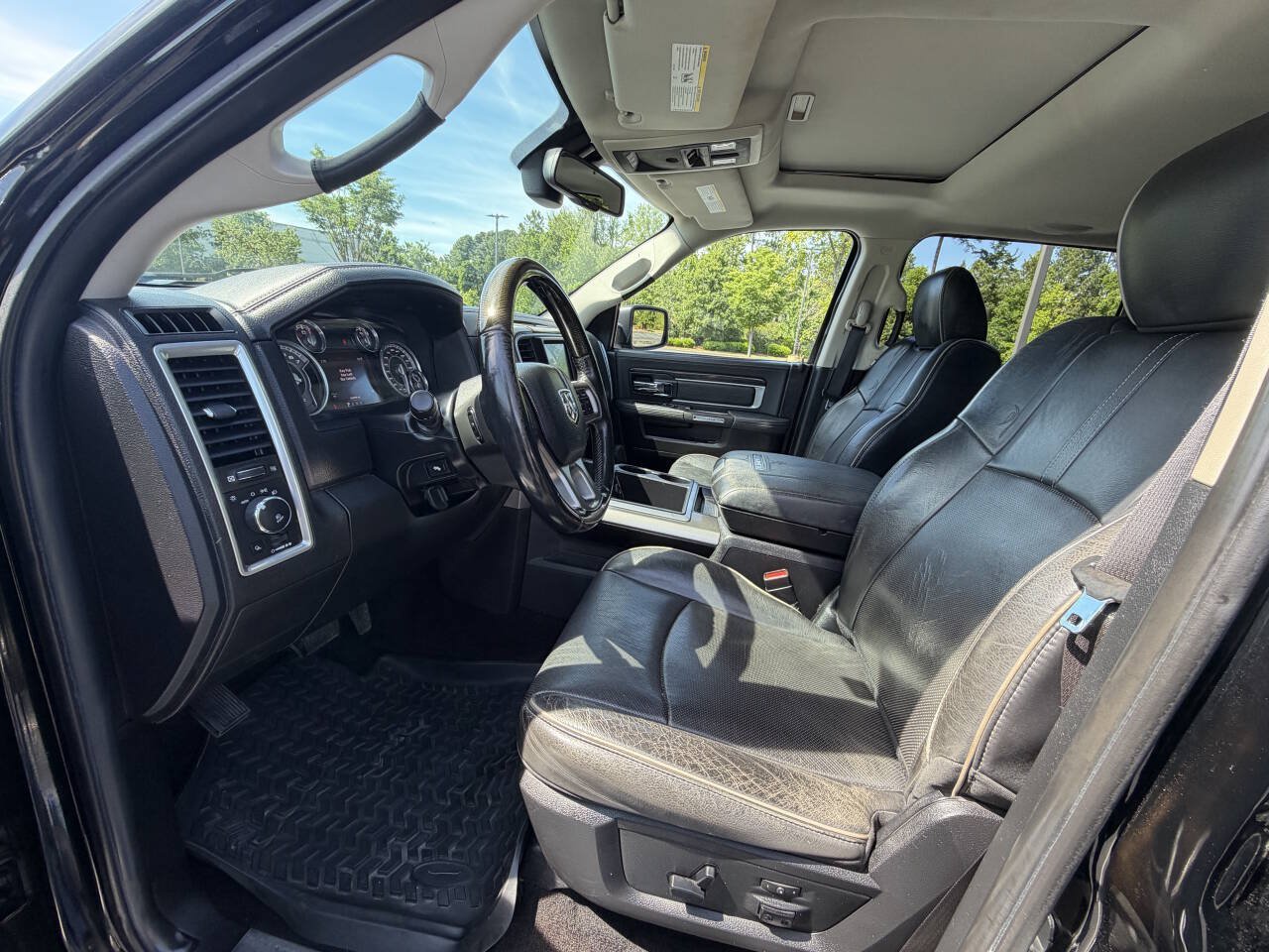 Used 2014 RAM 1500 Limited AWD/4WD image 12