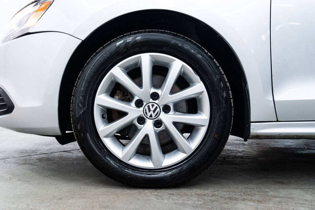 Used 2012 Volkswagen Jetta SE image 7