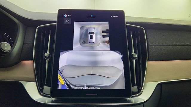 New 2026 Volvo XC90 B6 Plus w/ Protection Package AWD/4WD image 20