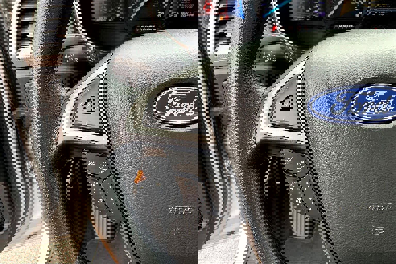 Used 2019 Ford Fusion SE image 20