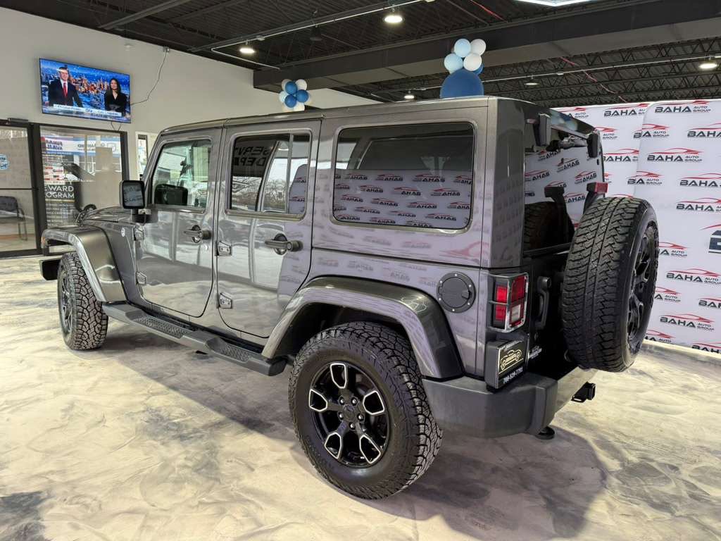 Used 2018 Jeep Wrangler Altitude image 10