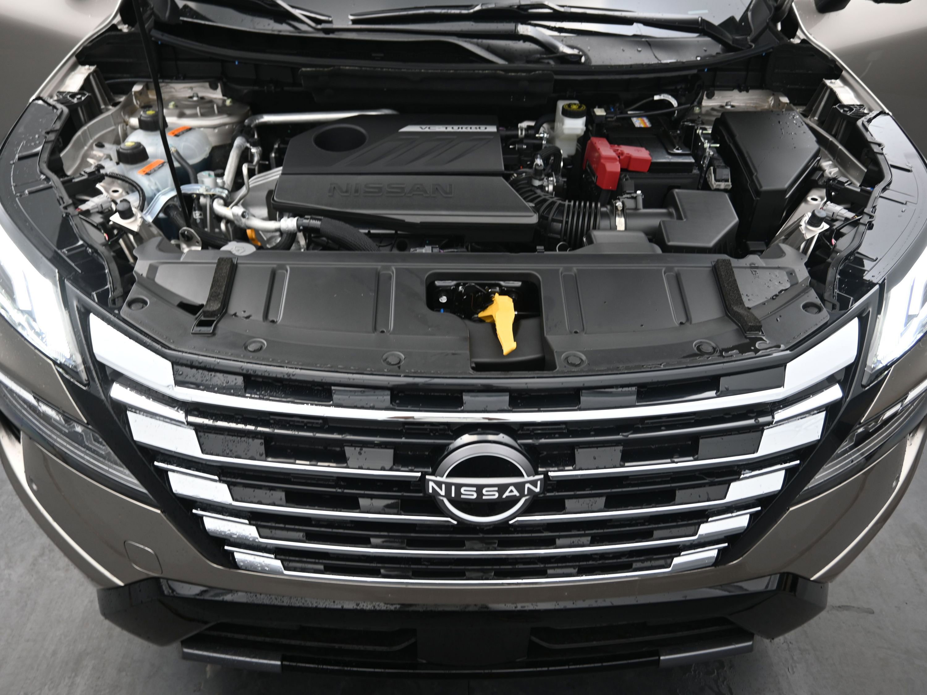 New 2025 Nissan Kicks SR image 20