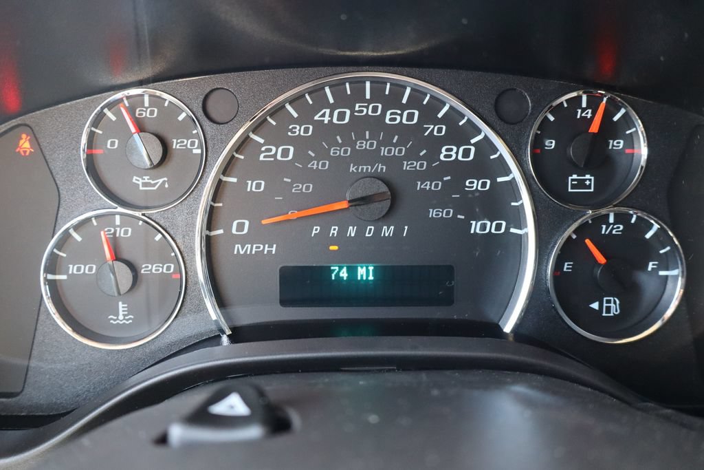 New 2025 Chevrolet Express 3500 w/ Driver Convenience Package RWD image 25