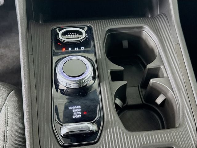New 2026 Jeep Cherokee Laredo AWD/4WD image 16