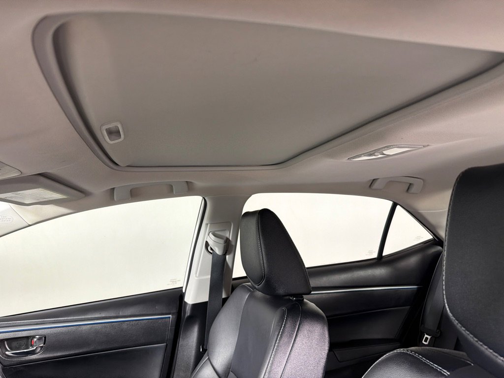 Used 2016 Toyota Corolla S Premium FWD image 15