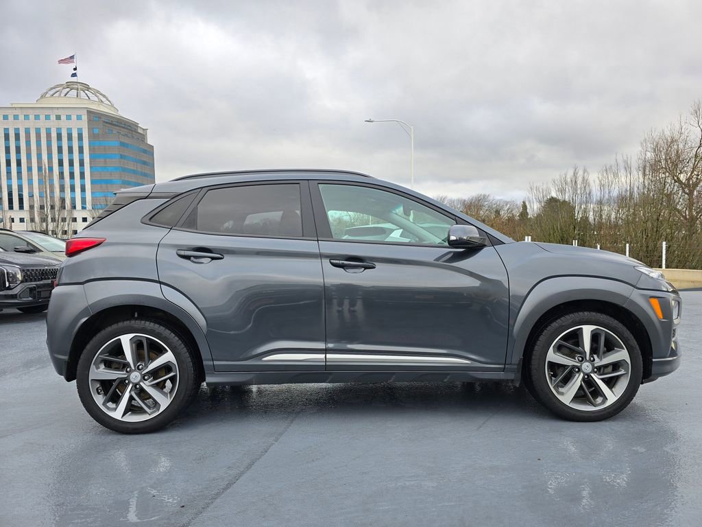 Used 2021 Hyundai Kona Limited w/ Cargo Package image 2