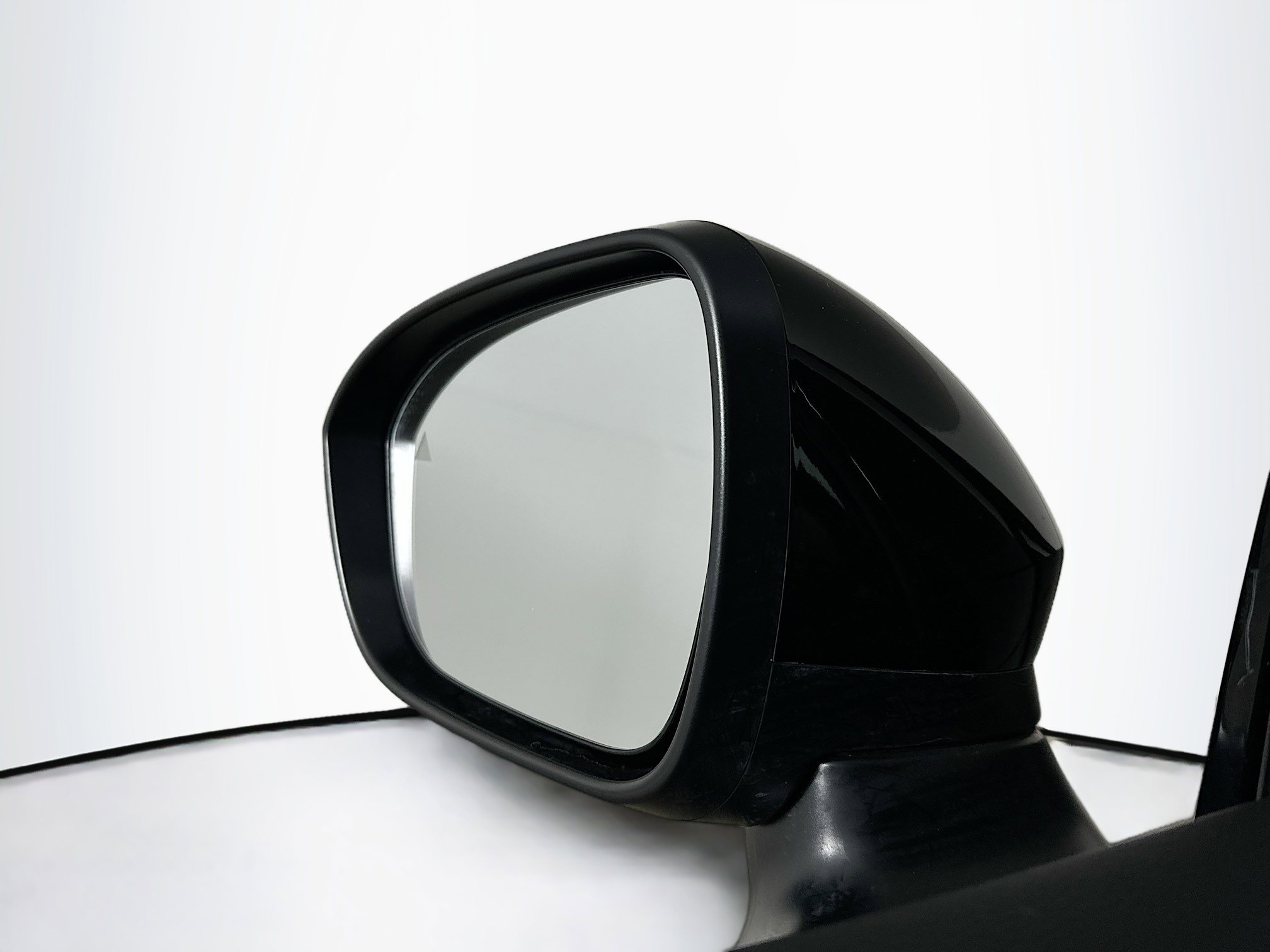 Used 2023 Nissan Ariya FWD image 16