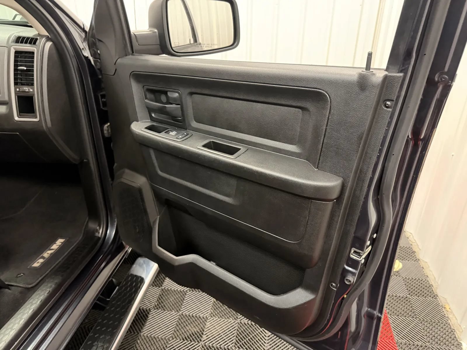 Used 2019 RAM 1500 Tradesman w/ Chrome Plus Package RWD image 42