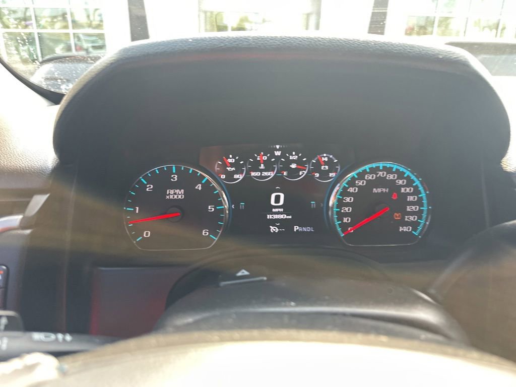 Used 2017 GMC Yukon SLT w/ Premium Edition AWD/4WD image 22