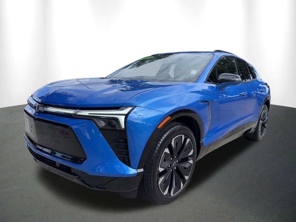 Used 2025 Chevrolet Blazer EV RS RWD image 16
