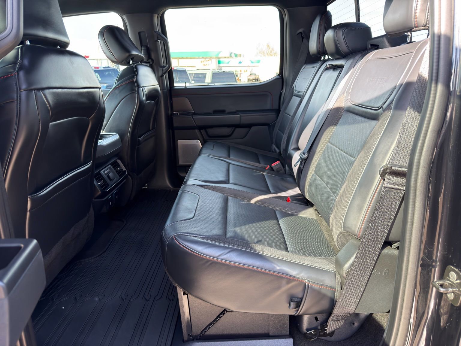 Used 2024 Ford F150 Raptor image 33