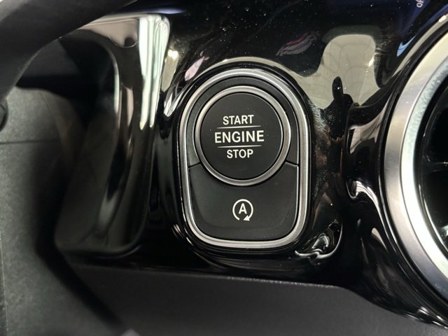 Certified 2025 Mercedes-Benz GLA 250 image 18