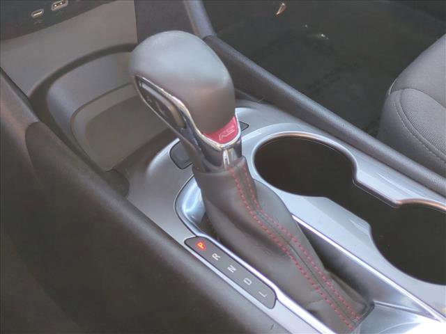 Used 2021 Chevrolet Malibu RS FWD image 12