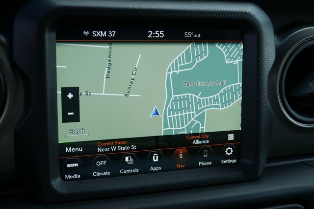 Used 2022 Jeep Gladiator Sport image 4