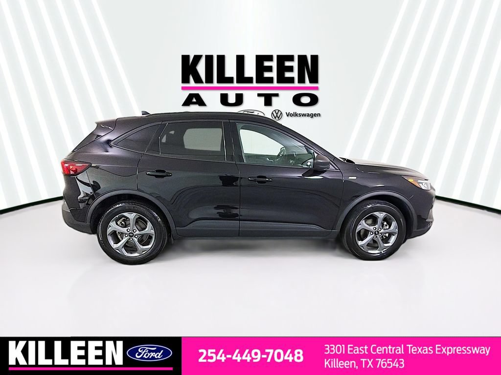 Used 2025 Ford Escape ST-Line AWD/4WD image 10