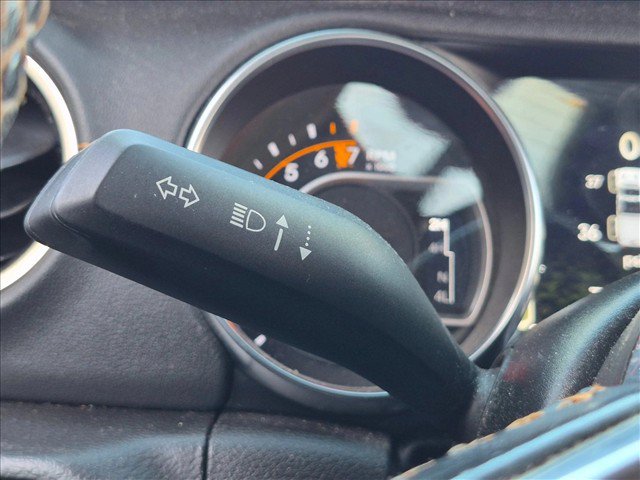 Used 2022 Jeep Gladiator Overland AWD/4WD image 7