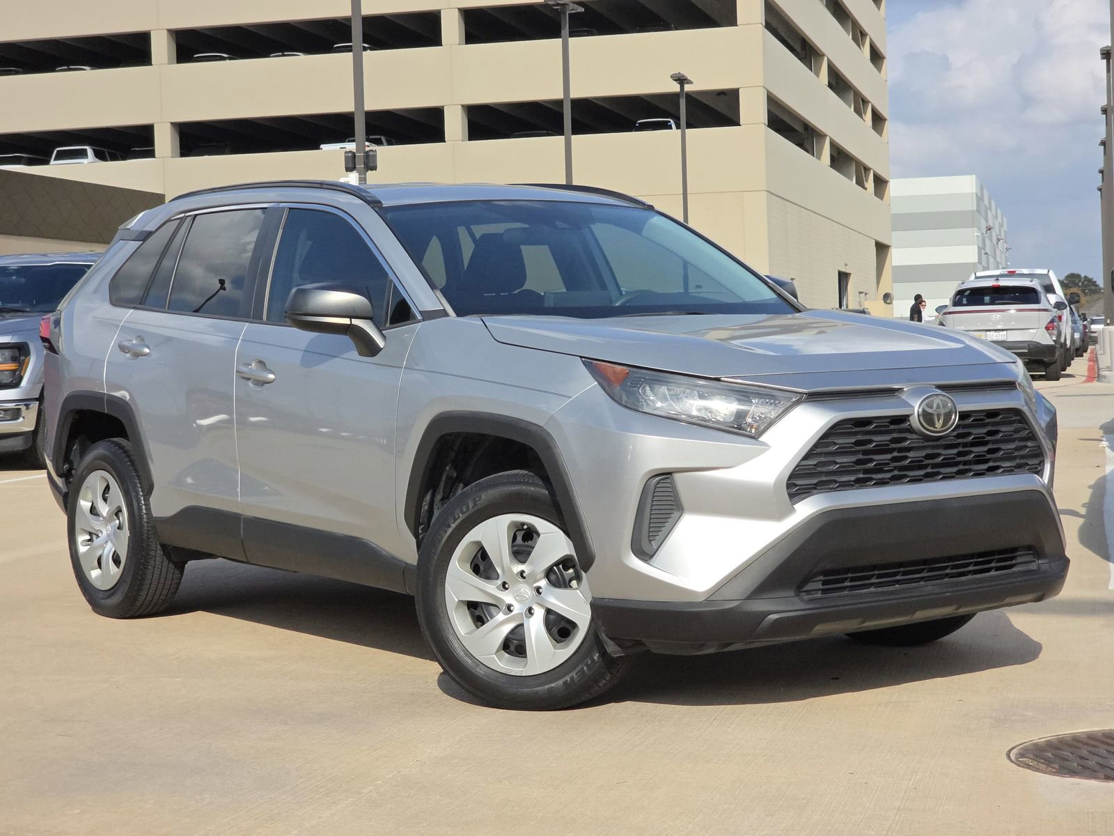 Used 2019 Toyota RAV4 LE