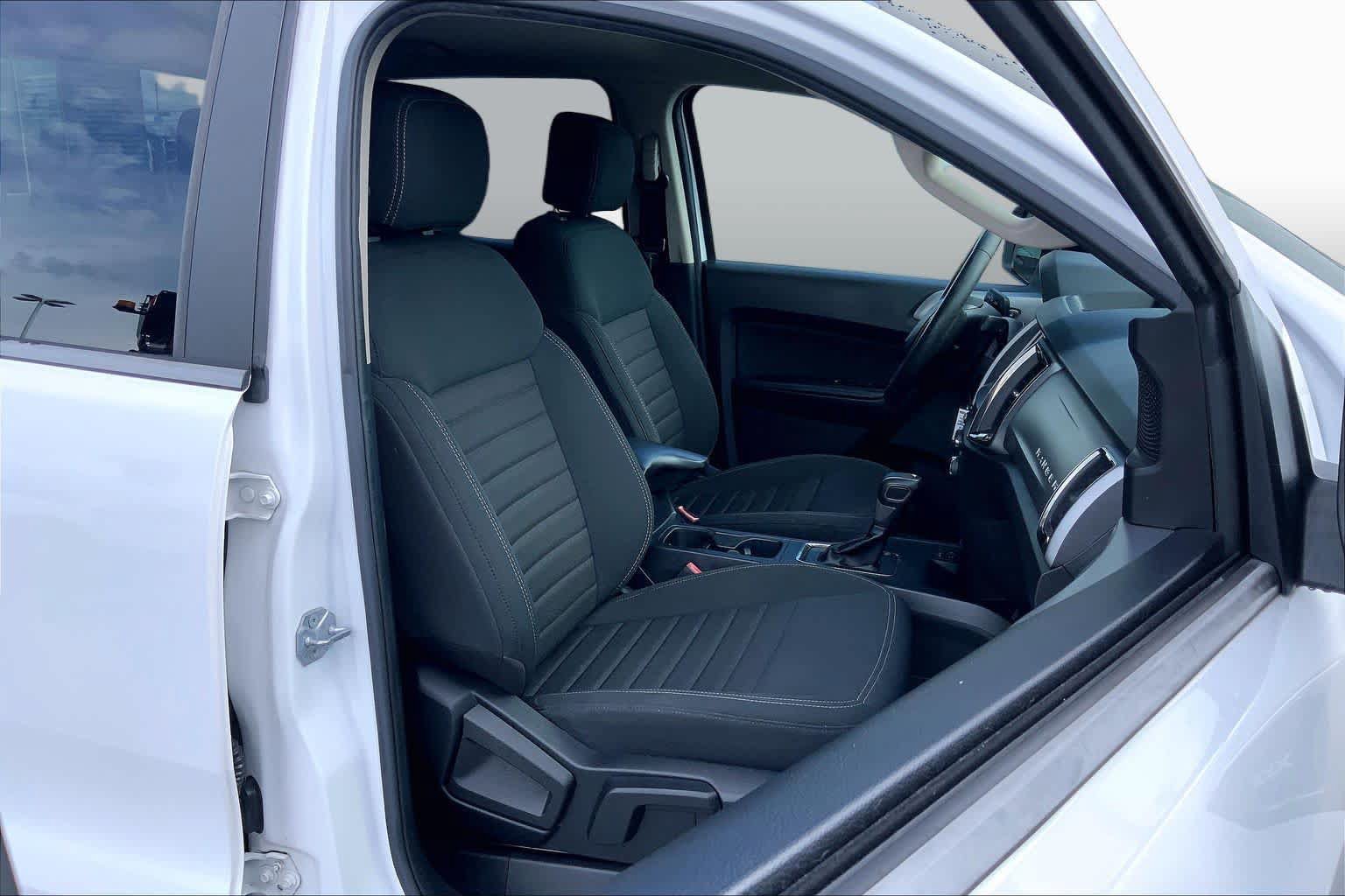 Used 2021 Ford Ranger XLT w/ Equipment Group 301A Mid RWD image 9