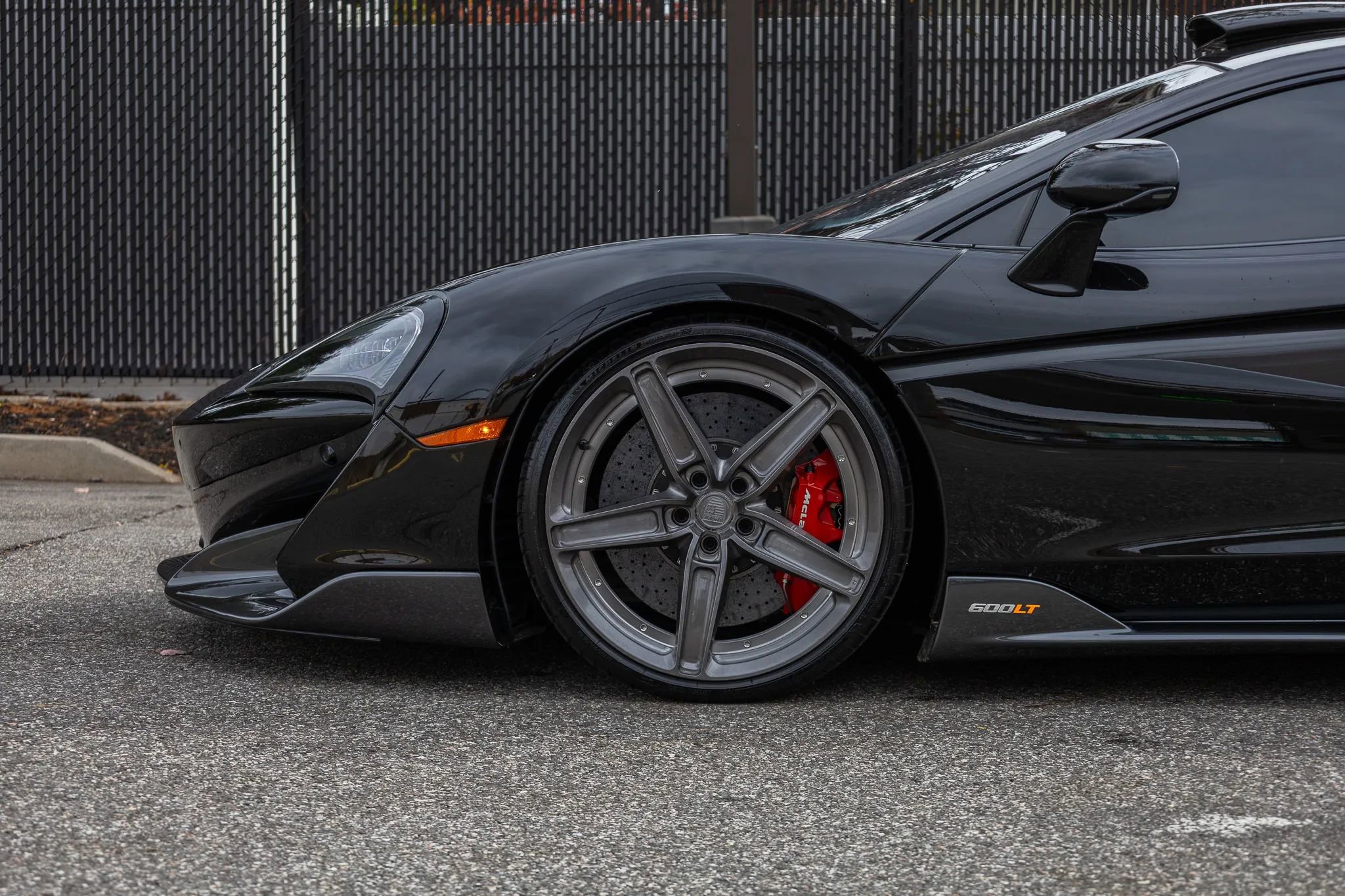 Used 2019 McLaren 600LT image 23