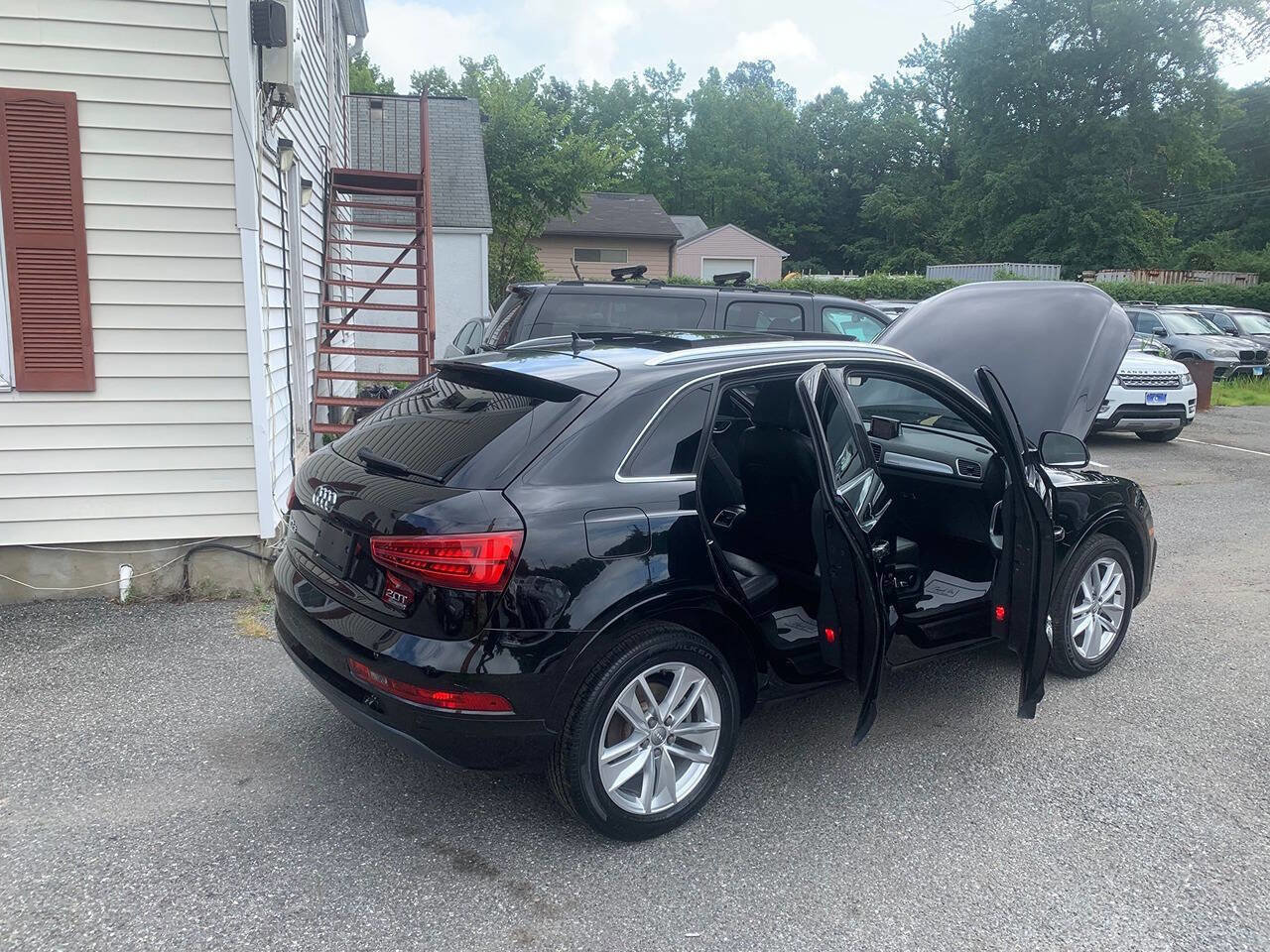 Used 2016 Audi Q3 2.0T Premium Plus w/ Technology Package AWD/4WD image 8