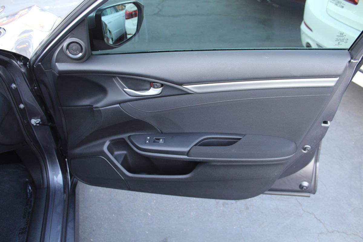 Used 2020 Honda Civic EX image 19
