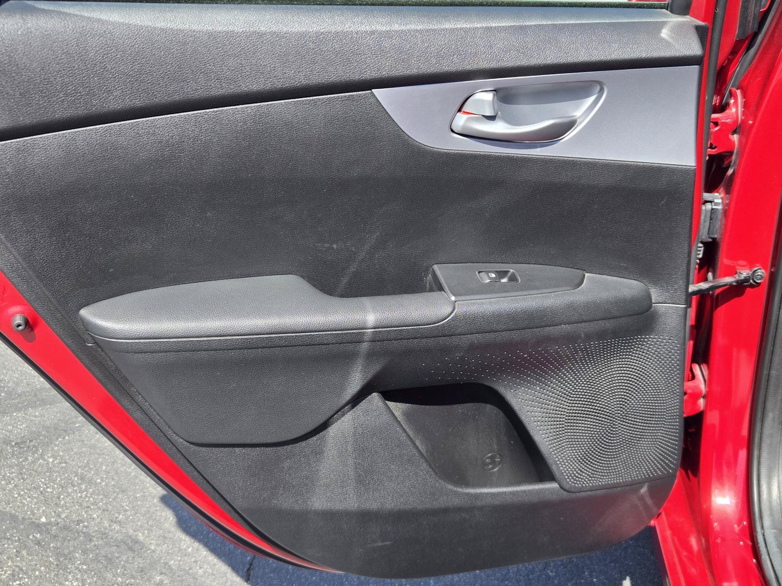Used 2023 Kia Forte LXS w/ LXS Technology Package FWD image 24