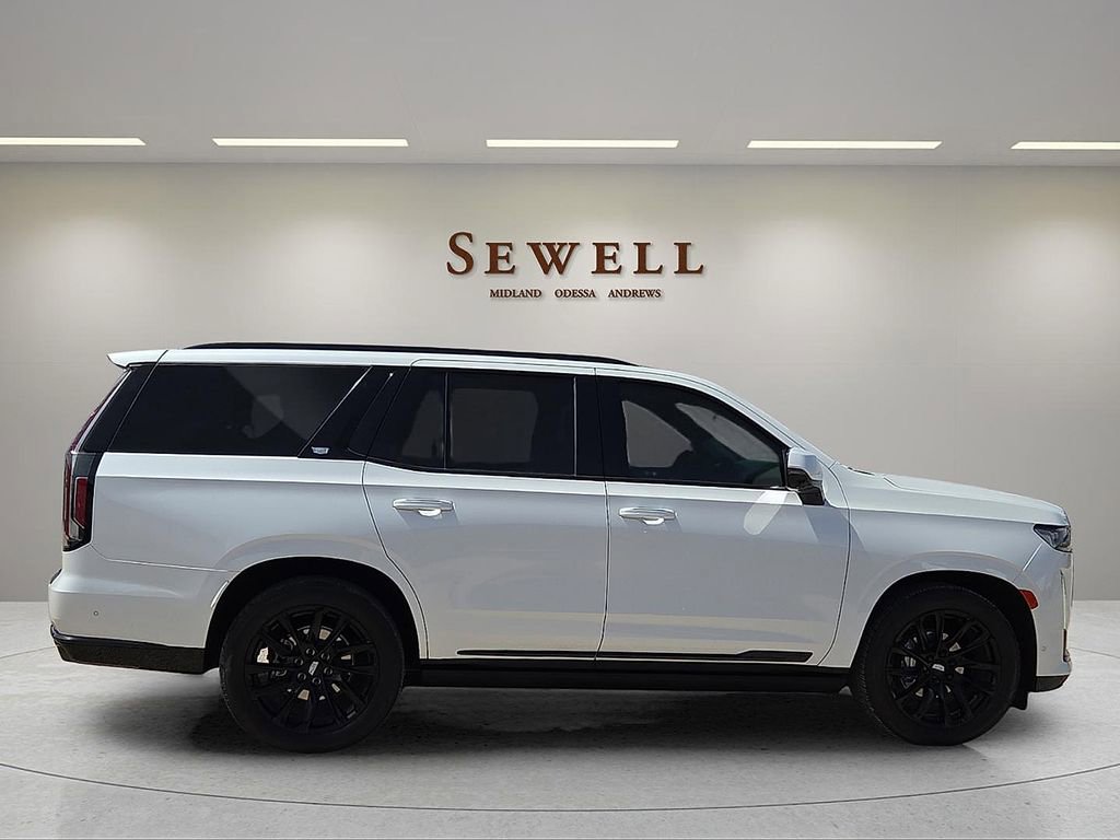 Used 2024 Cadillac Escalade Sport Platinum w/ LPO, ONYX Package AWD/4WD image 6