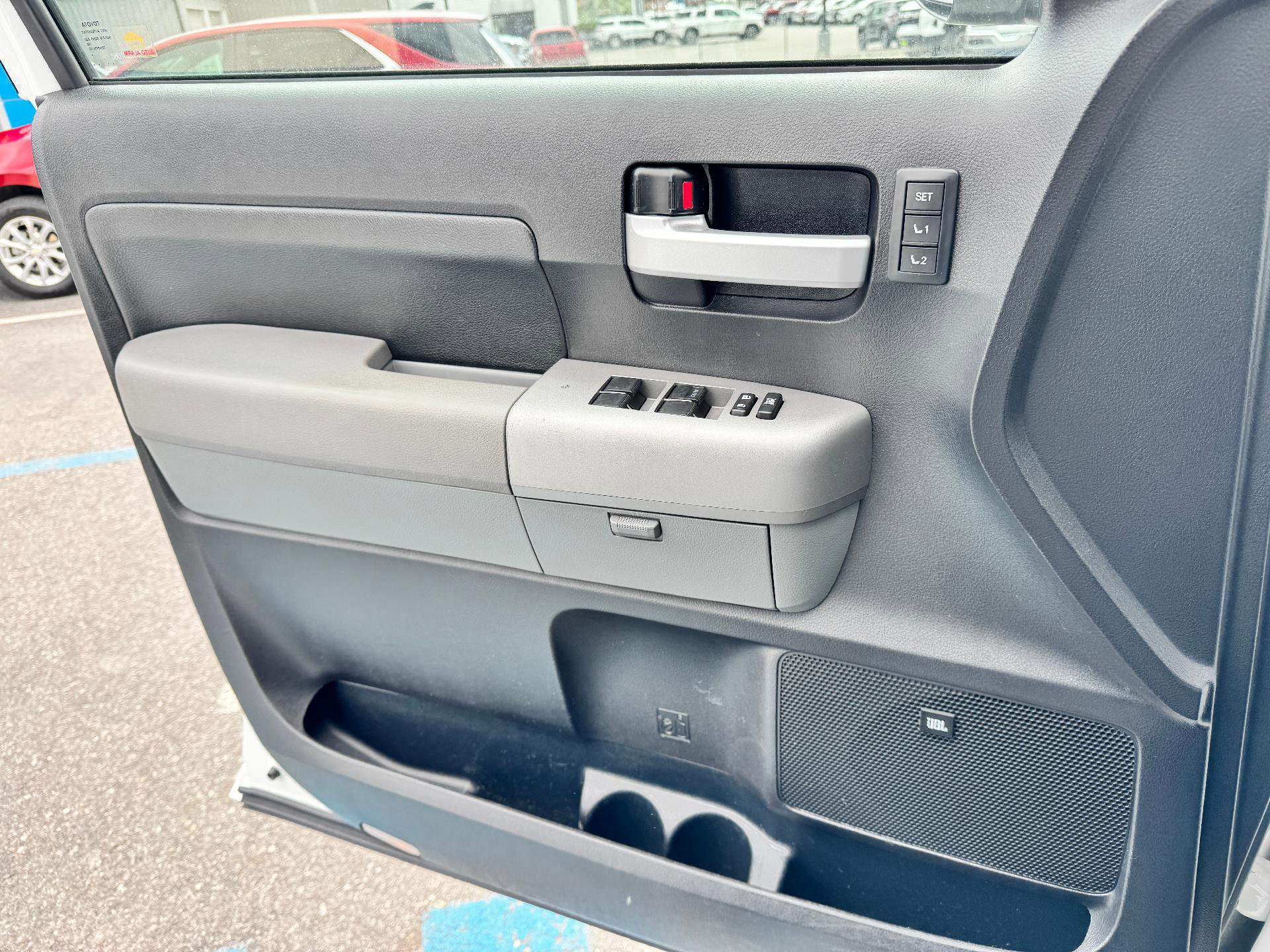 Used 2008 Toyota Tundra Limited AWD/4WD image 26