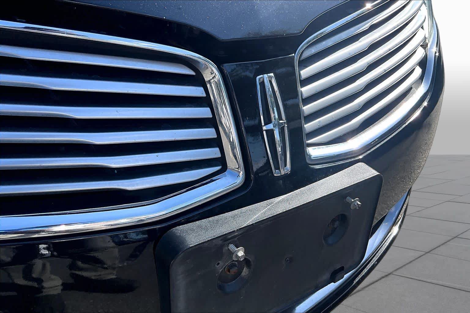 Used 2014 Lincoln MKZ FWD image 31