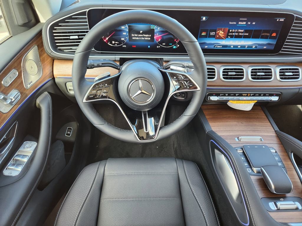 New 2026 Mercedes-Benz GLS 450 4MATIC image 26