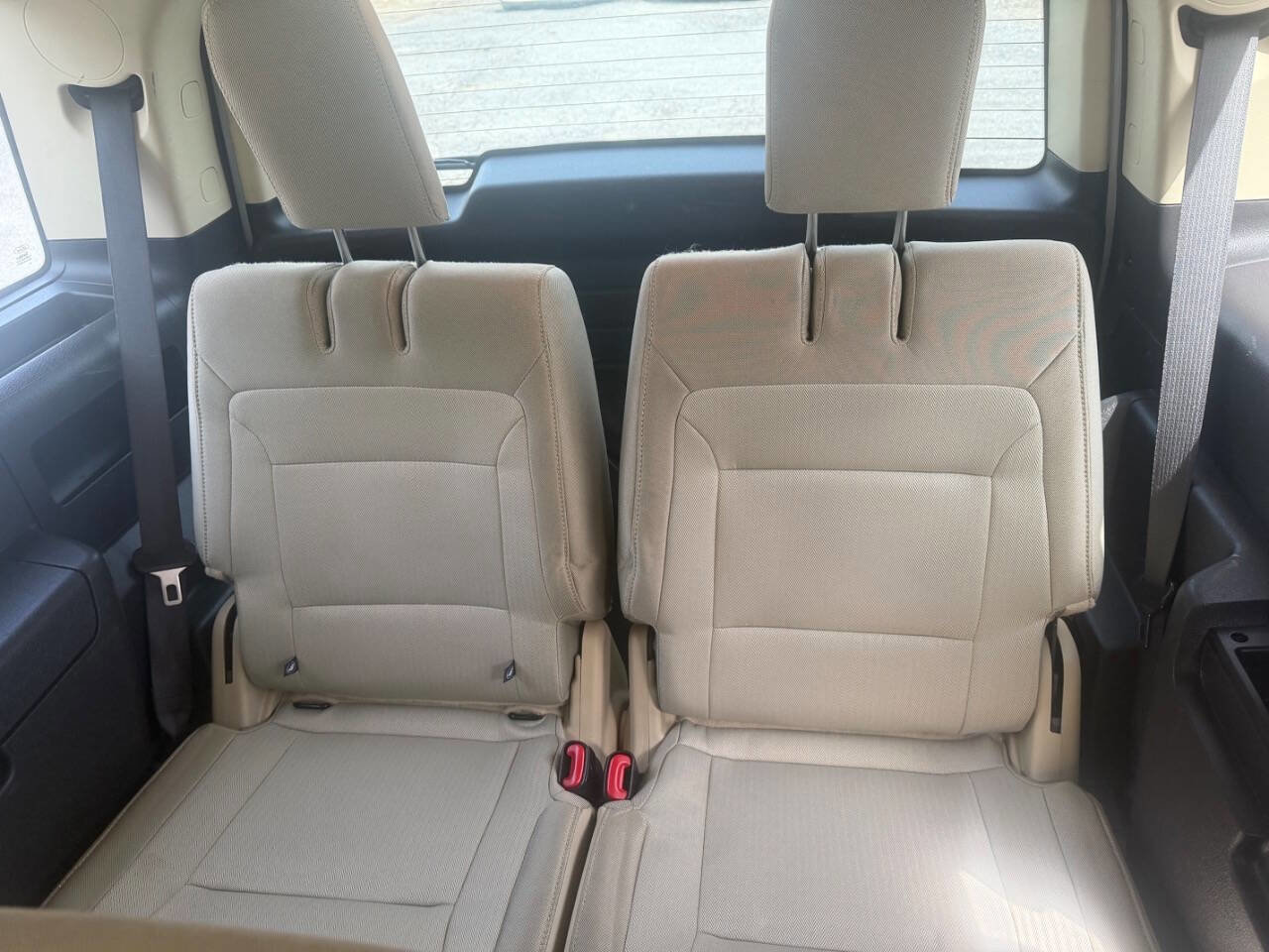 Used 2017 Ford Flex SE image 14