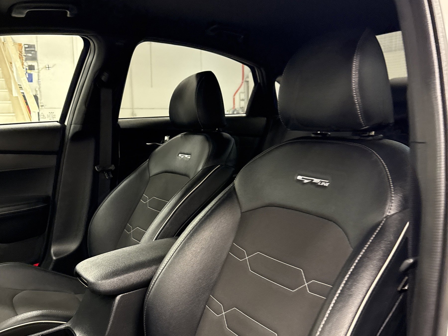 Used 2024 Kia Forte GT-Line image 5