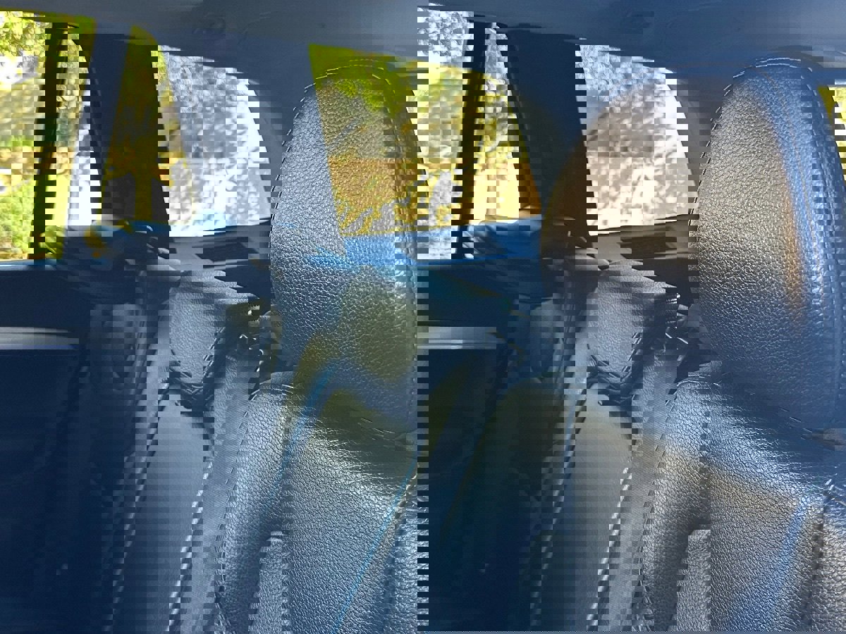 Used 2018 Volvo XC90 T5 Momentum w/ Convenience Package image 15