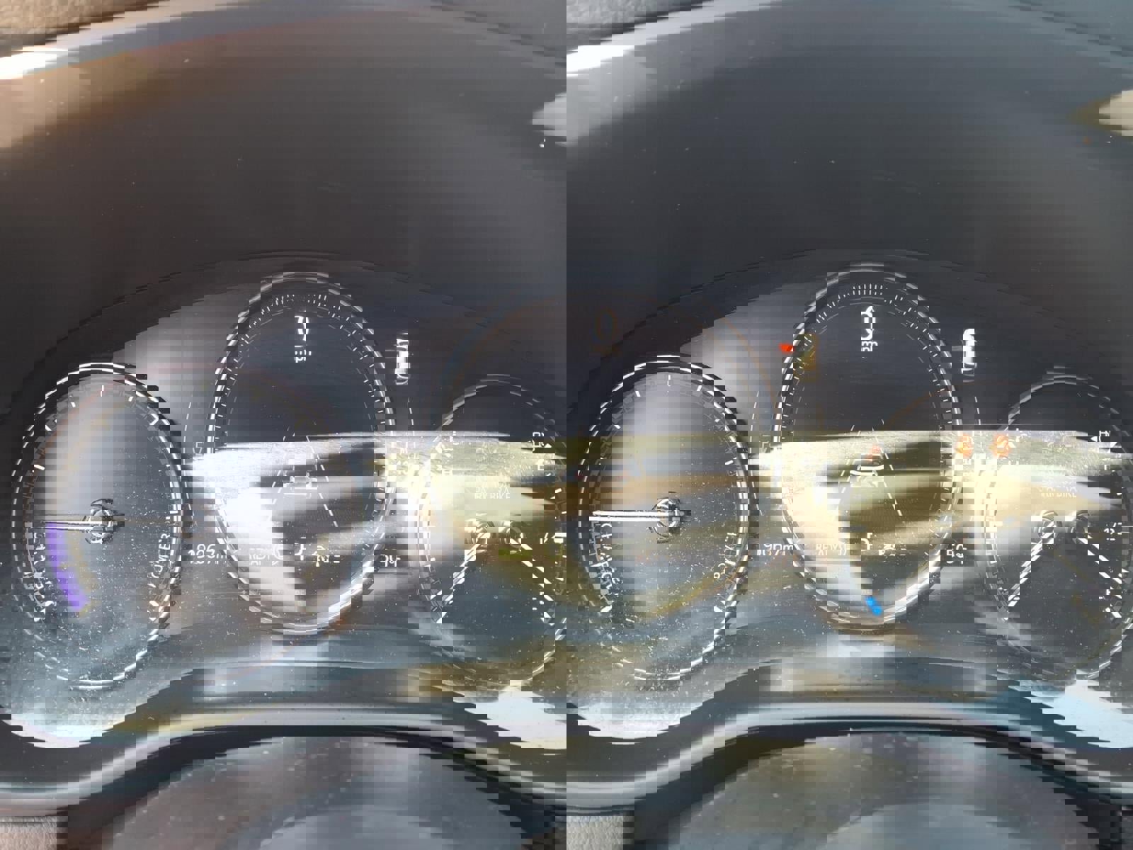 Used 2025 MAZDA CX-50 AWD 2.5 Hybrid w/ Premium Pkg image 12