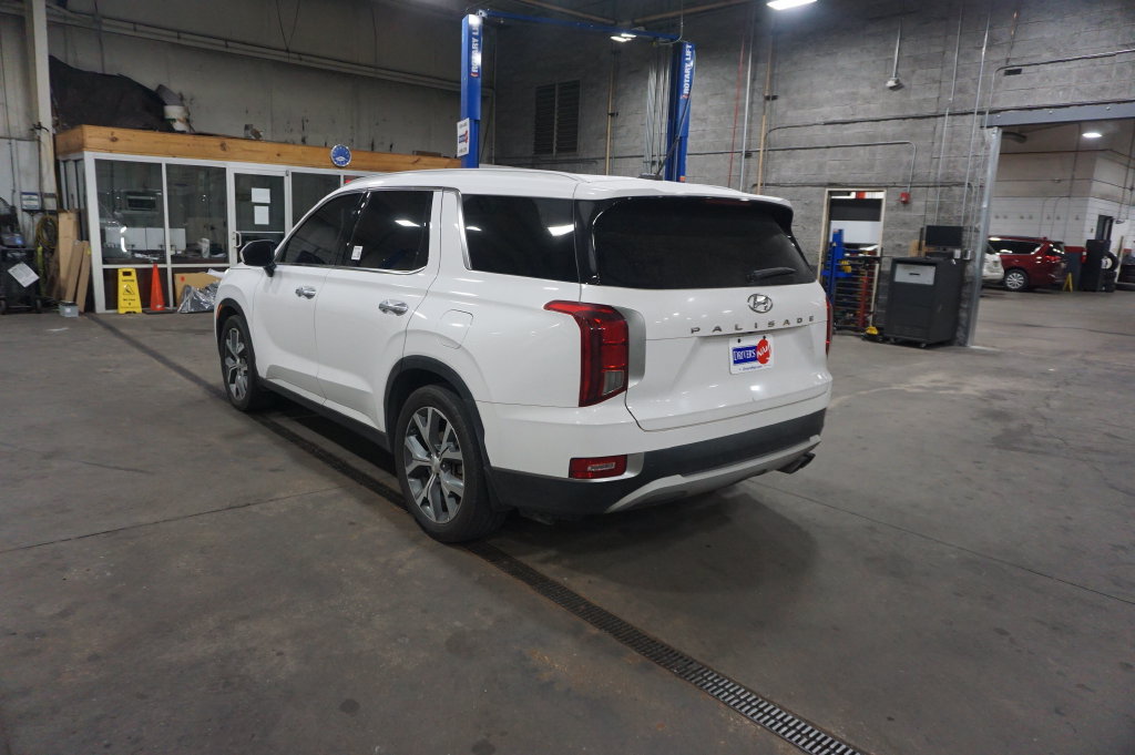 Used 2020 Hyundai Palisade SEL w/ Convenience Package FWD image 19