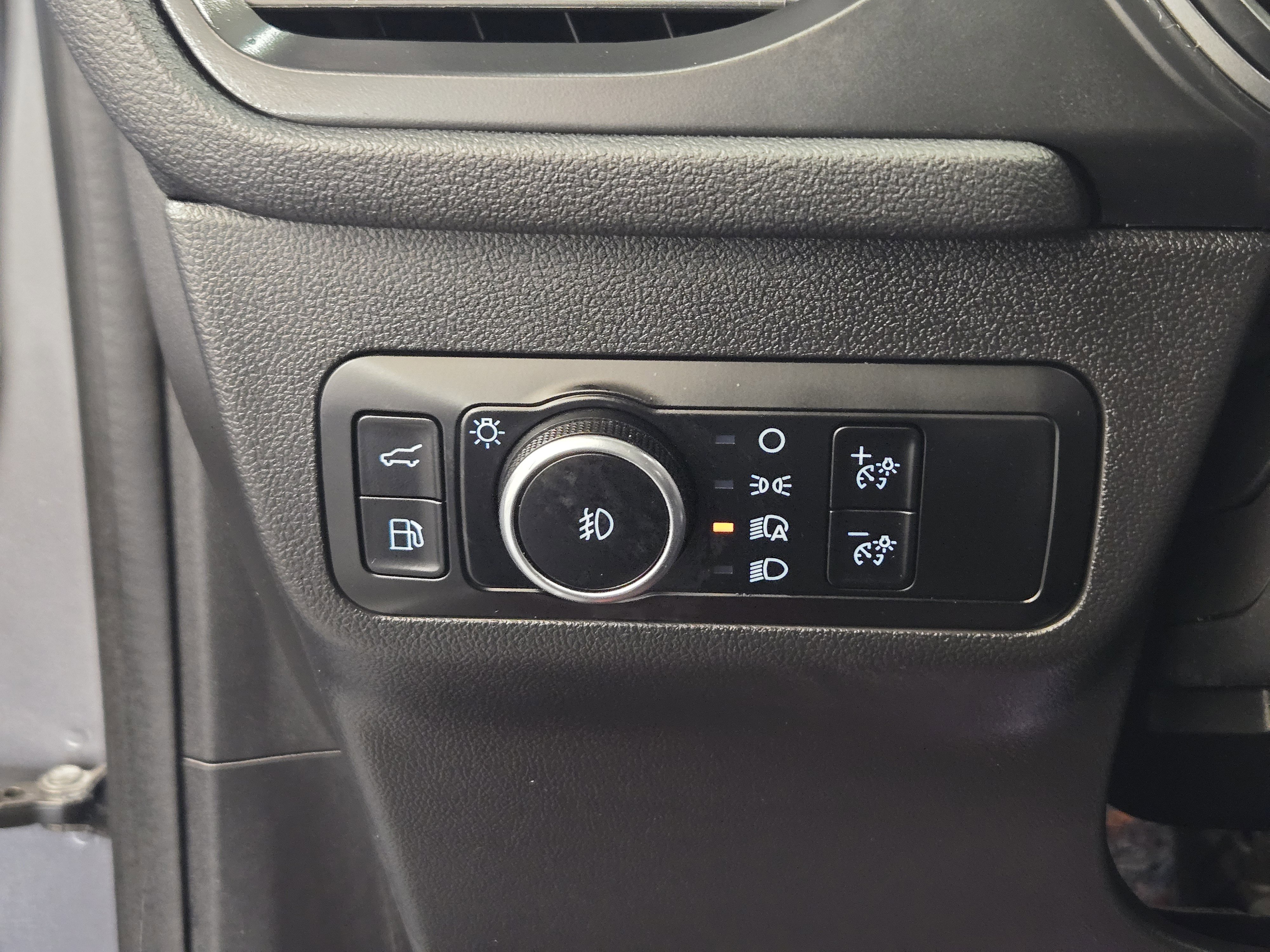 Certified 2024 Ford Escape PHEV image 21