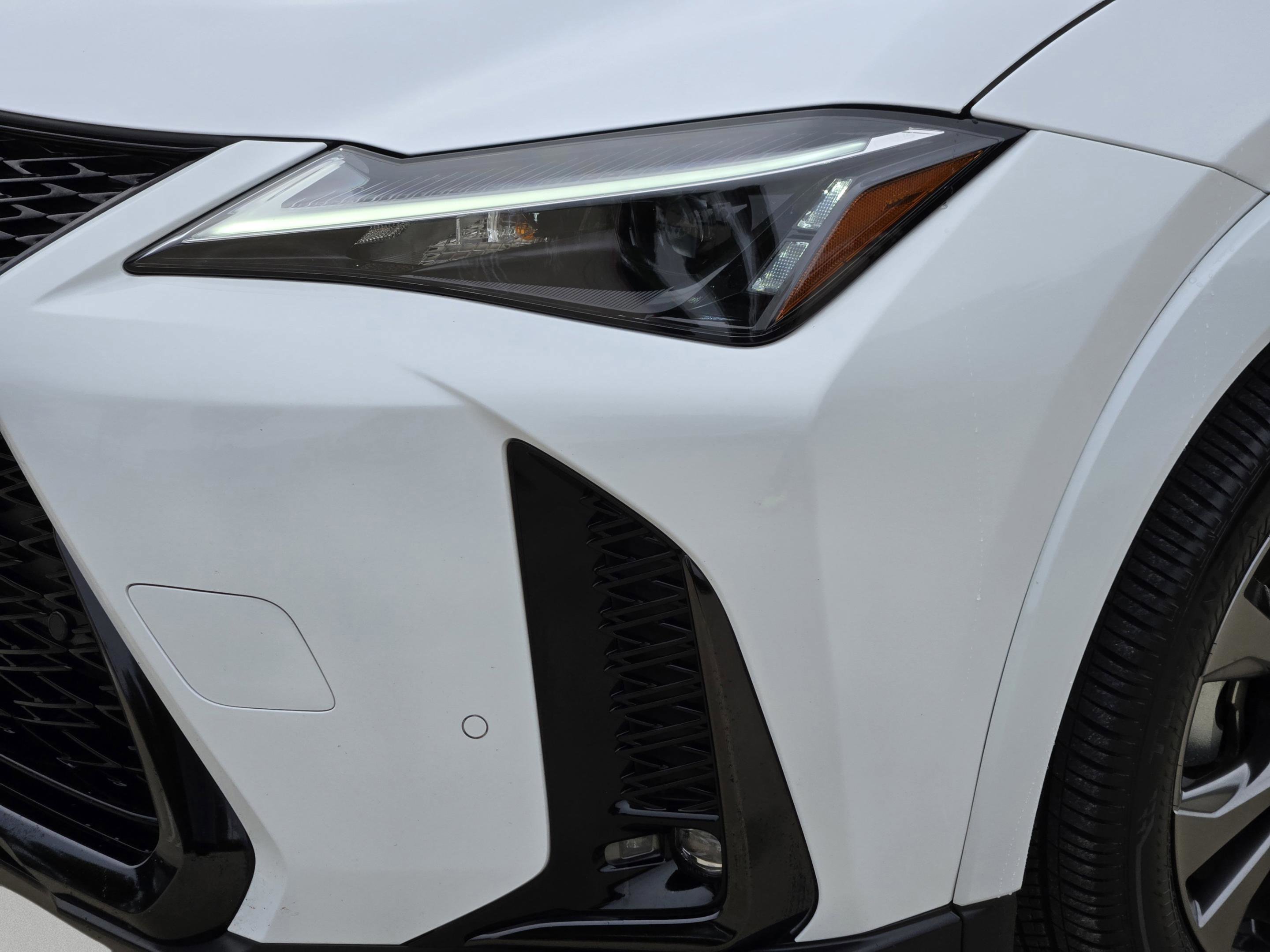 Used 2025 Lexus UX 300h FWD w/ Accessory Package (Z1) image 37