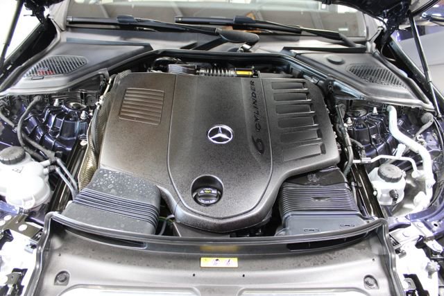 Used 2025 Mercedes-Benz E 450 4MATIC Sedan w/ Driver Assistance Package image 28