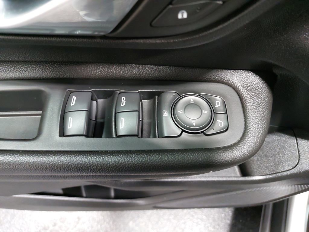 Used 2022 GMC Terrain SLE w/ Driver Convenience Package image 28