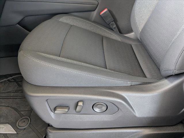 New 2025 Chevrolet Suburban LS w/ LPO, Dark Essentials Package image 4