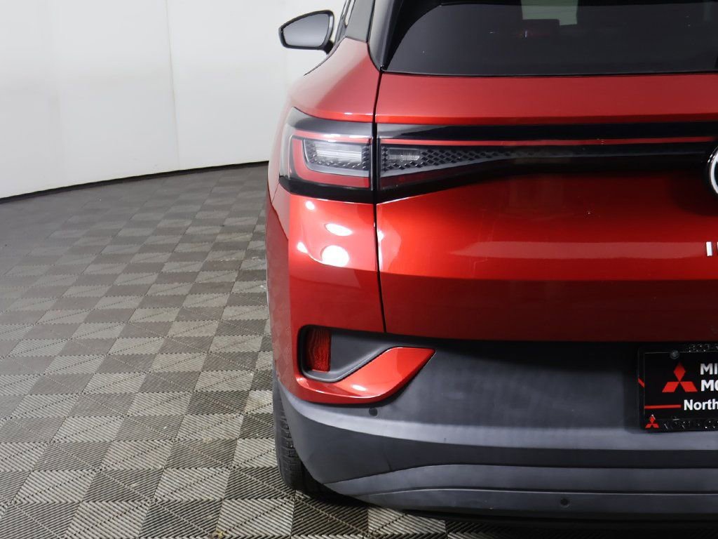 Used 2023 Volkswagen ID.4 Pro S image 16