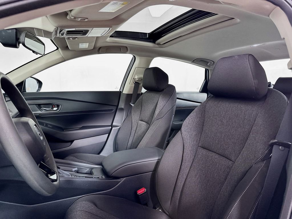 Certified 2026 Honda Accord SE image 8