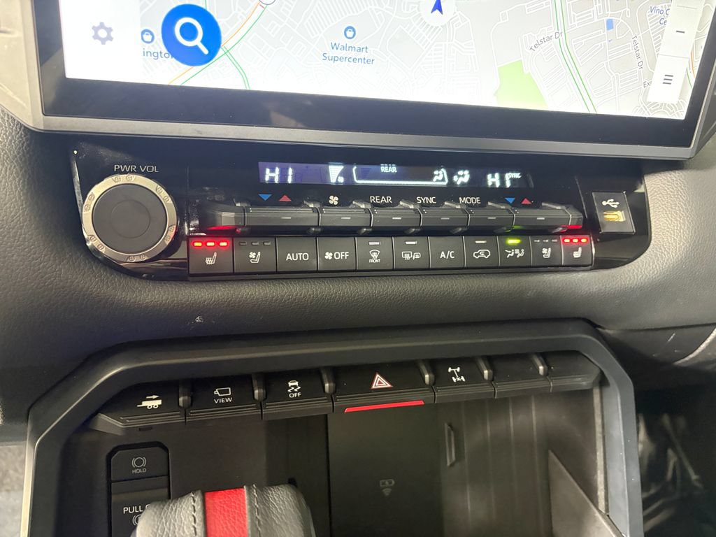 Used 2025 Toyota Sequoia TRD Pro AWD/4WD image 20