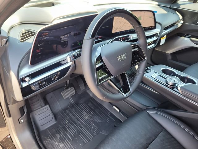 New 2026 Cadillac Lyriq Signature Sport w/ LPO, Floor Liner Package image 22