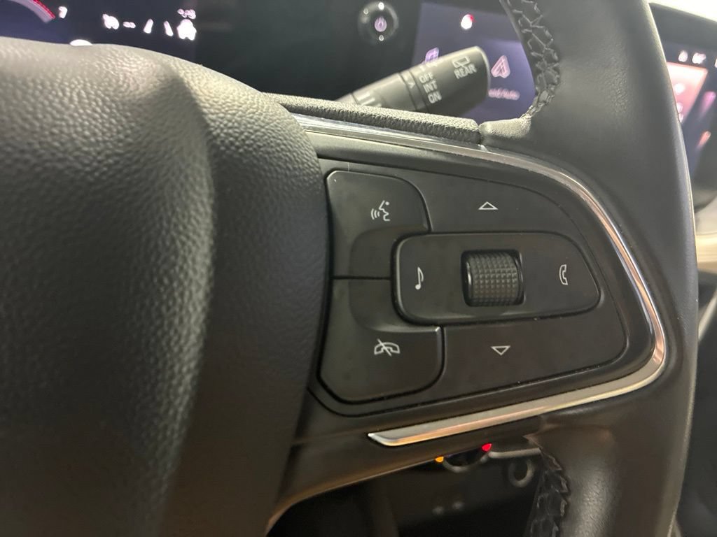 Used 2024 Buick Encore GX Sport Touring FWD image 22