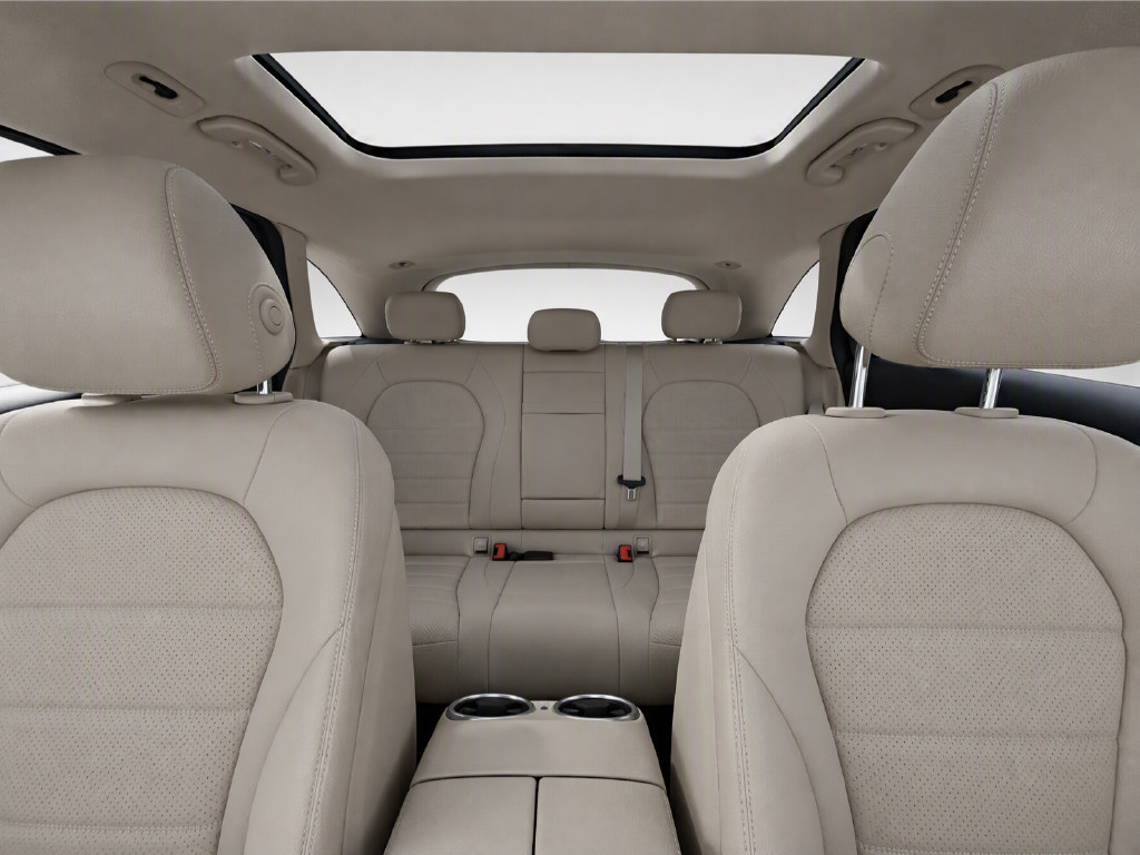 Used 2019 Mercedes-Benz GLC 300 4MATIC image 17