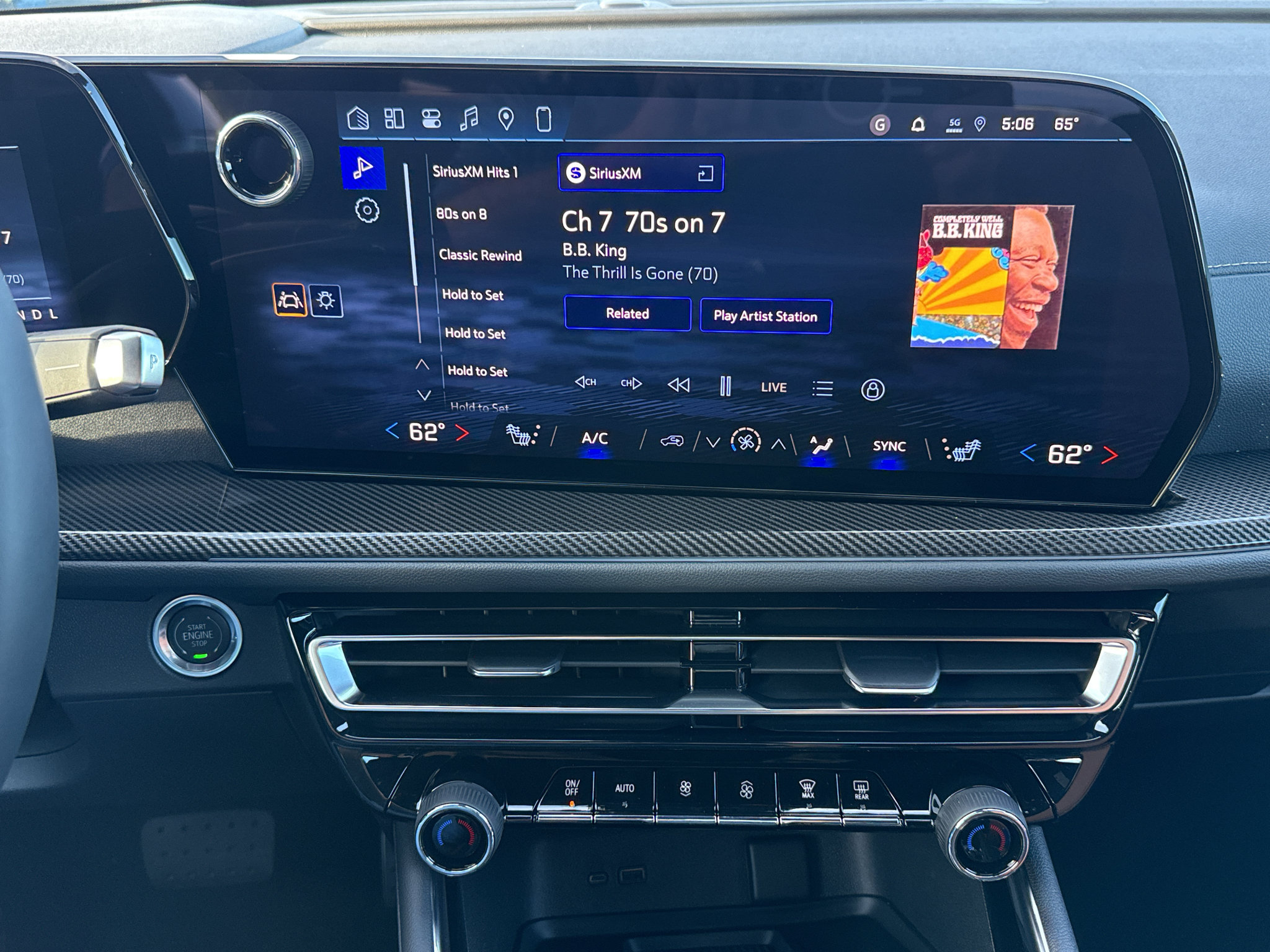 New 2027 Chevrolet Traverse Z71 w/ Driver Confidence Package AWD/4WD image 22