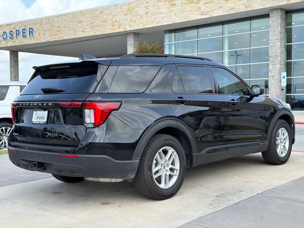 New 2026 Ford Explorer Active RWD image 57